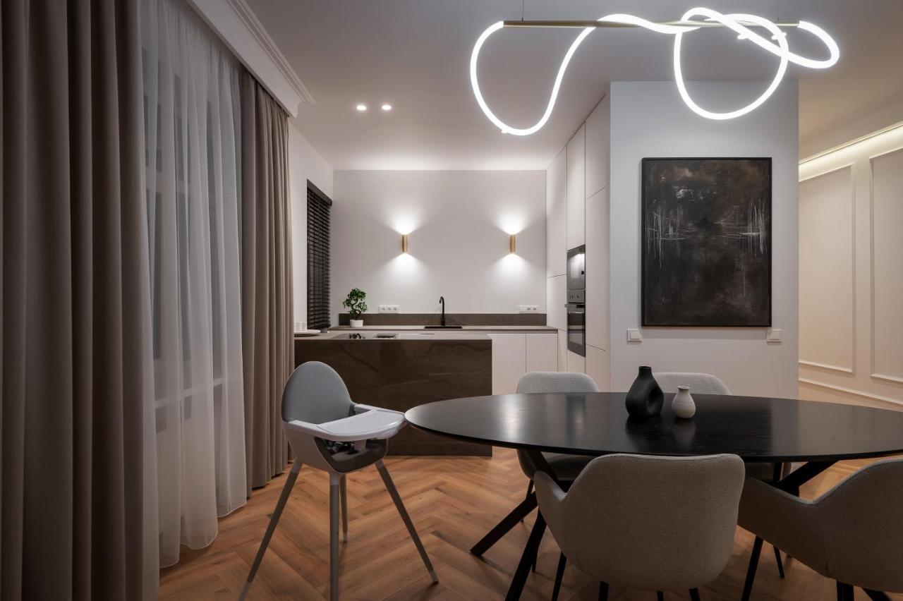 Cozy Apartment In The Quiet Center Of ريغا المظهر الخارجي الصورة